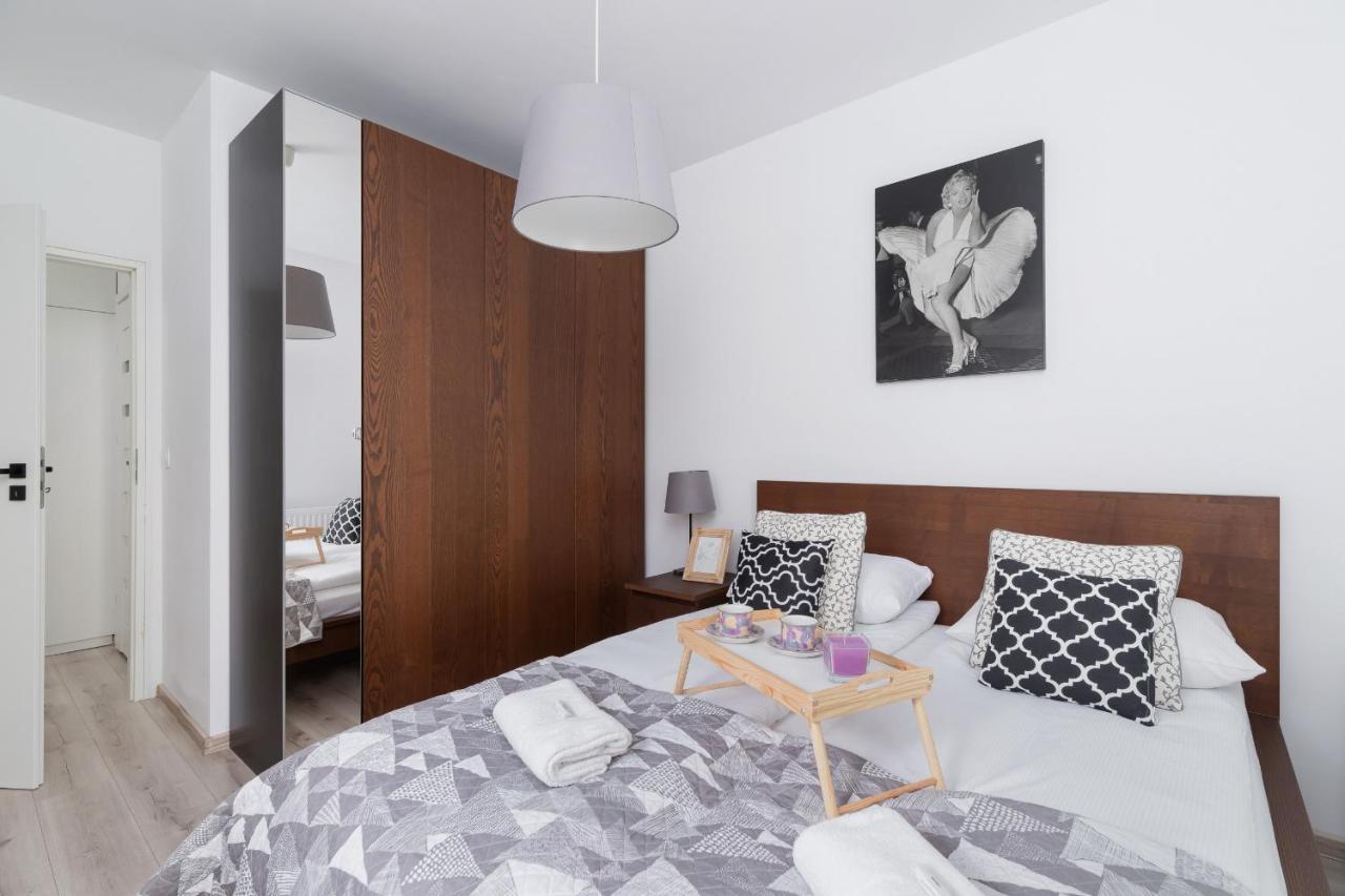 Krowodrza Apartment Premium With Balcony By Renters Prestige Kraków Exteriör bild
